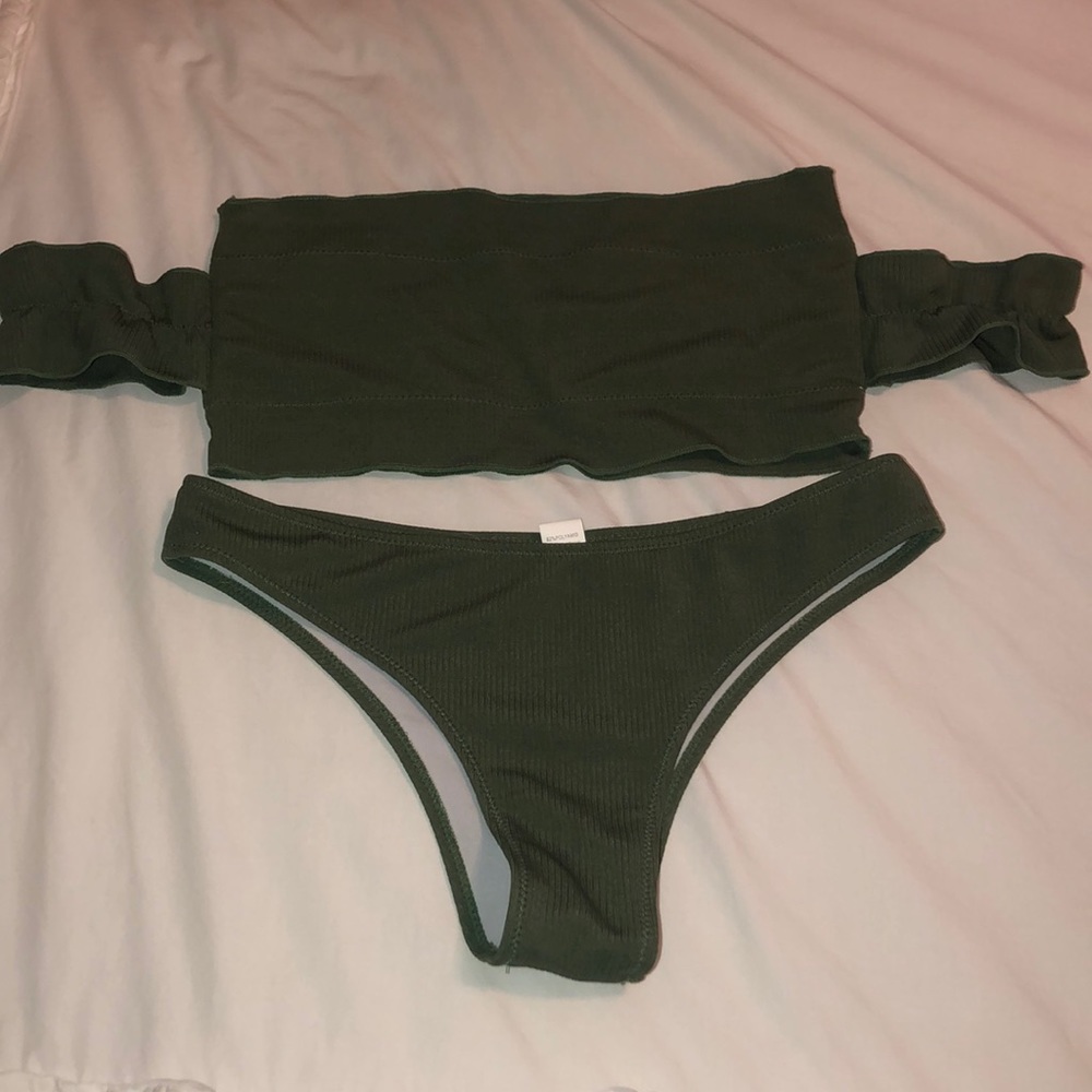 ZAFUL olive swim suit